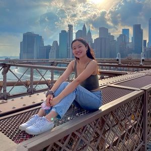 Meet your Posher, Linda